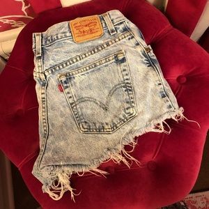 Vintage LEVI cutoff denim shorts